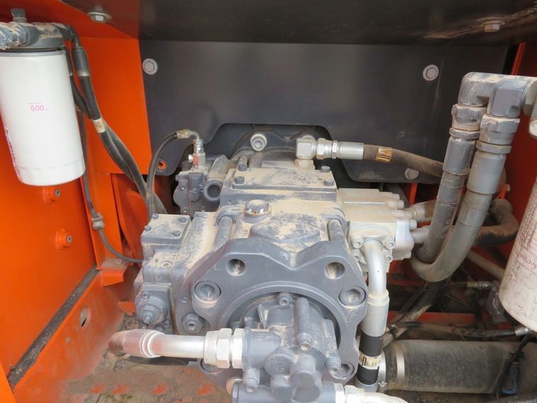 gallery 2014 Doosan DX225LC-3 excavator