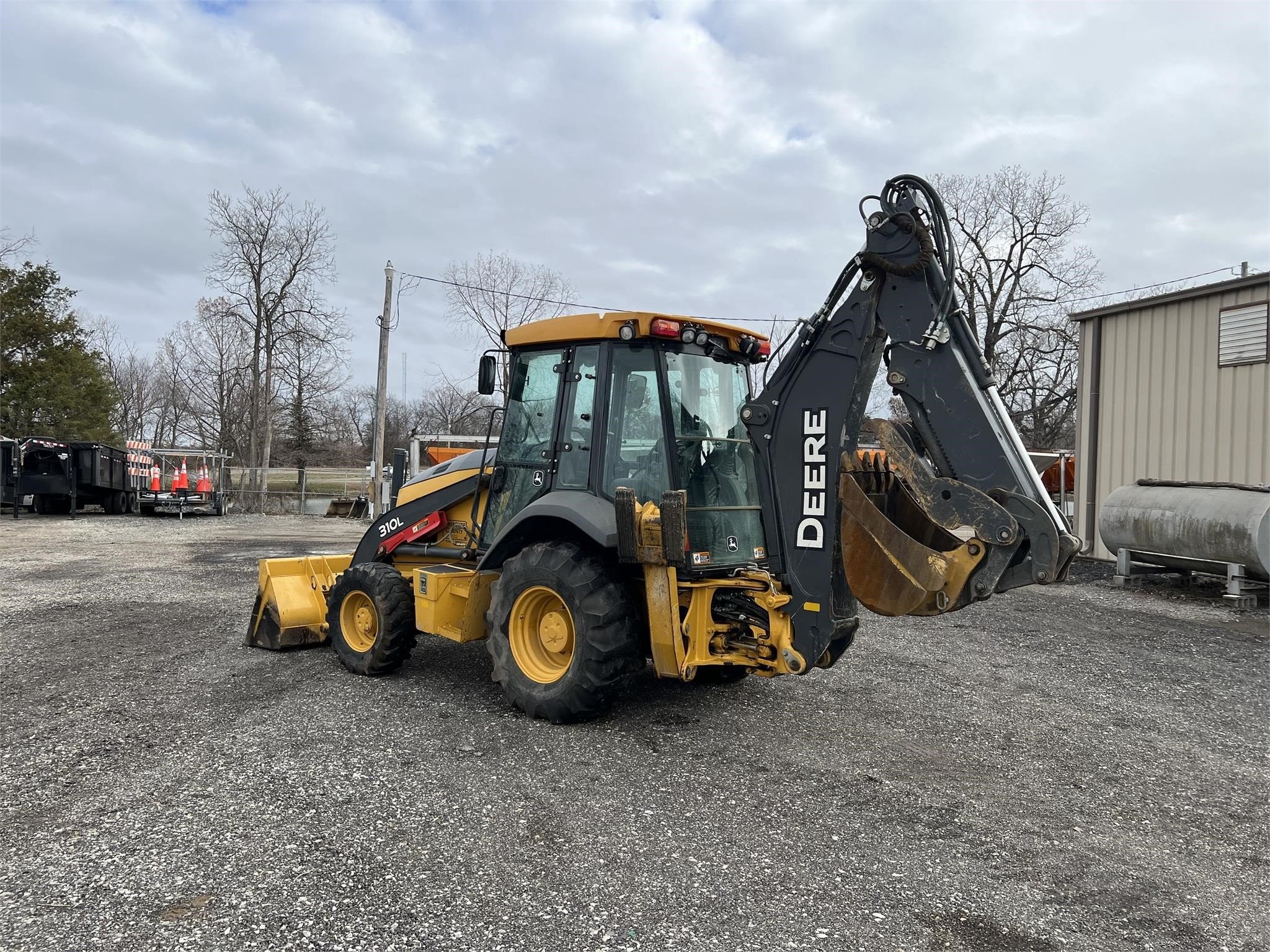 gallery 2020 John Deere 310L Backhoe