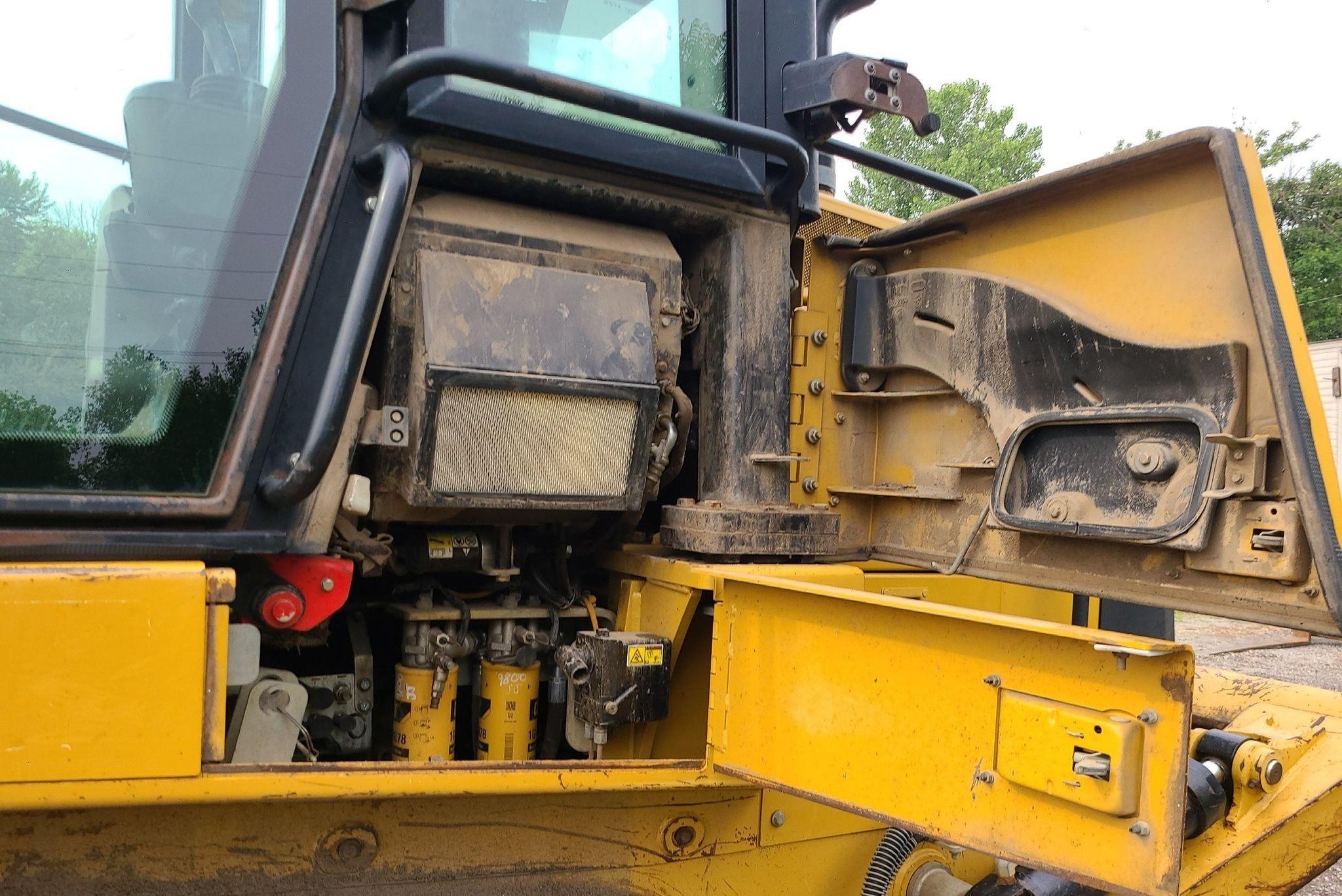 gallery 2008 Caterpillar 963D track loader