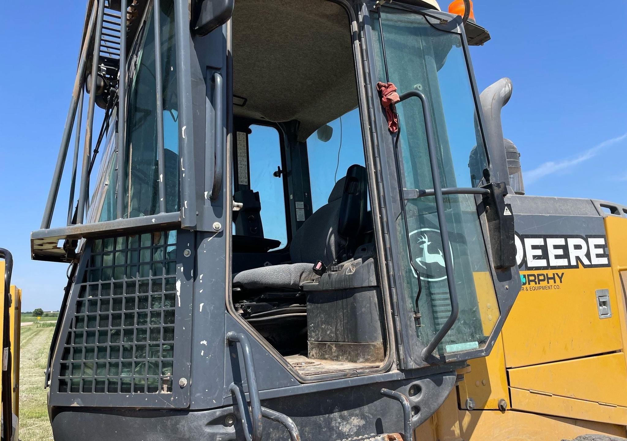 gallery 2013 John Deere 624K wheel loader
