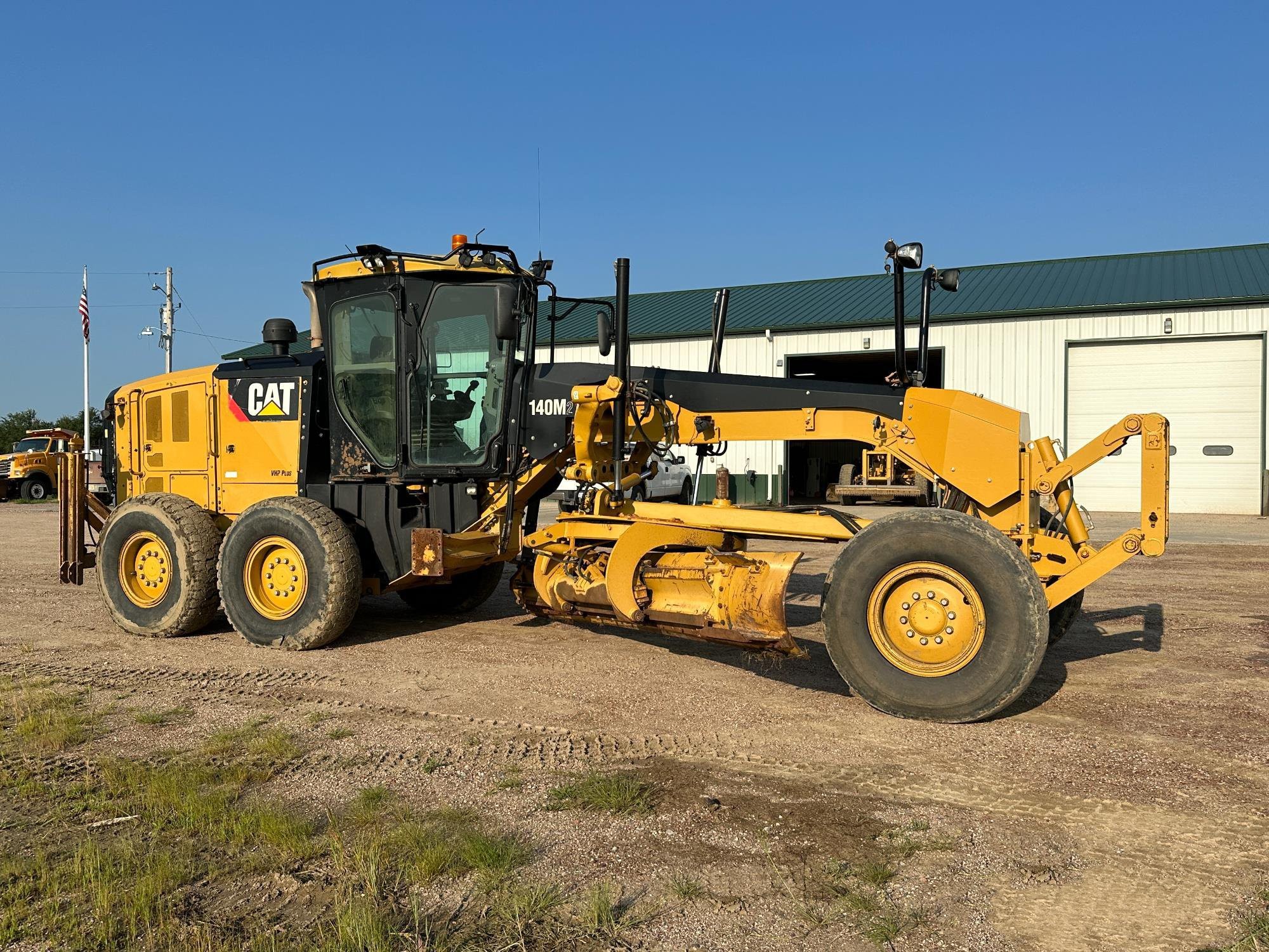 gallery 2014 Caterpillar 140M2 VHP Plus Motor Grader
