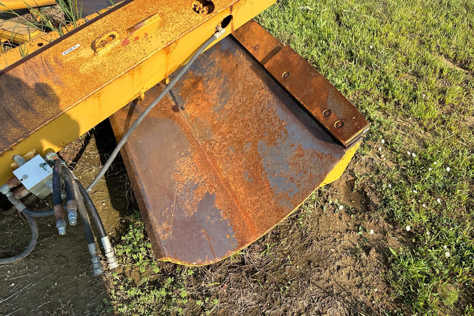 gallery 2014 Caterpillar 140M2 VHP Plus Motor Grader