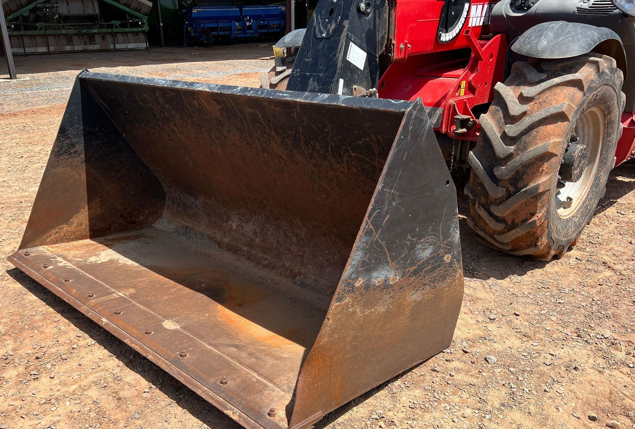 gallery 2017 Manitou MLT840 telehandler
