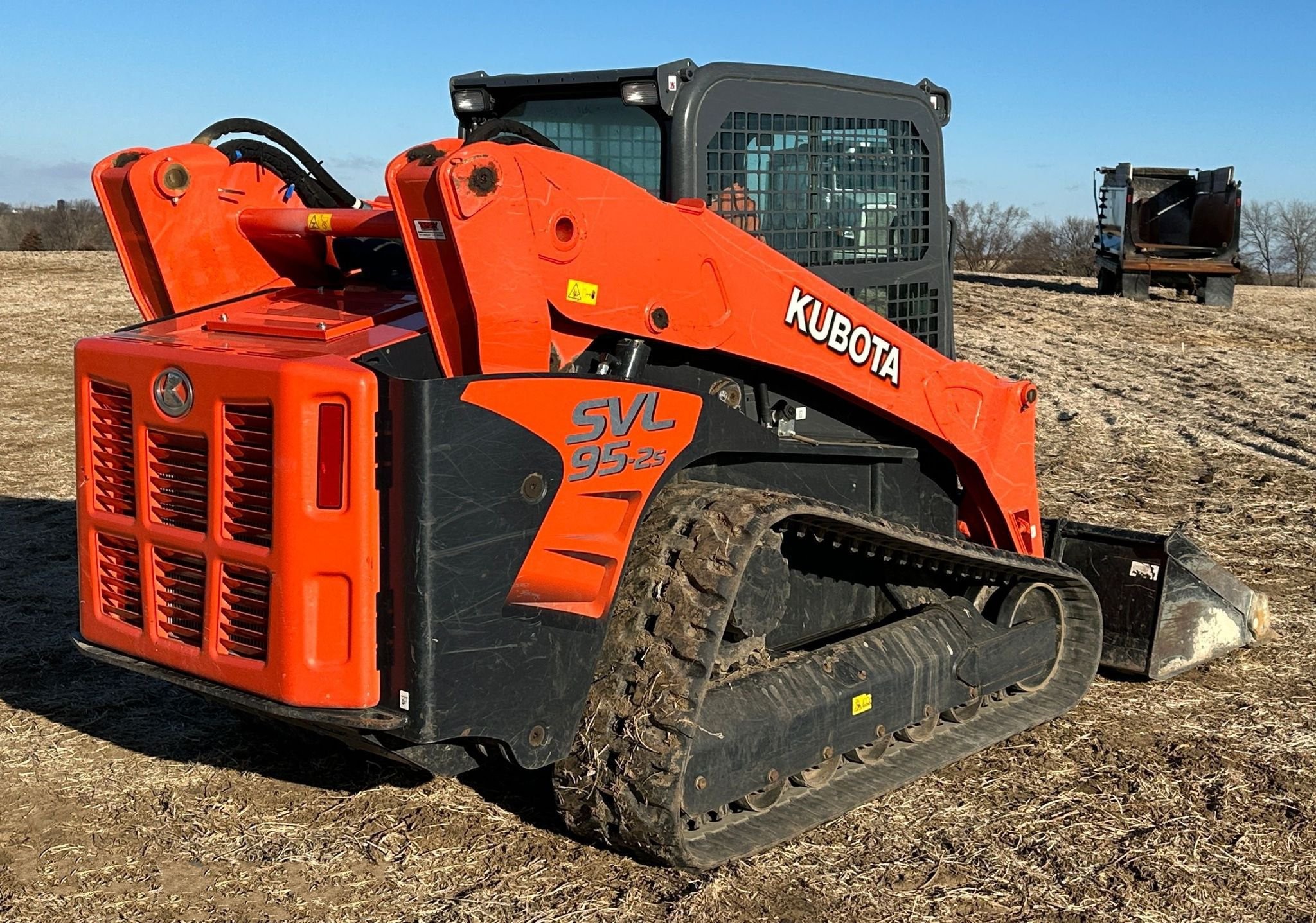 gallery 2019 Kubota SVL95-2S tracked skid steer loader