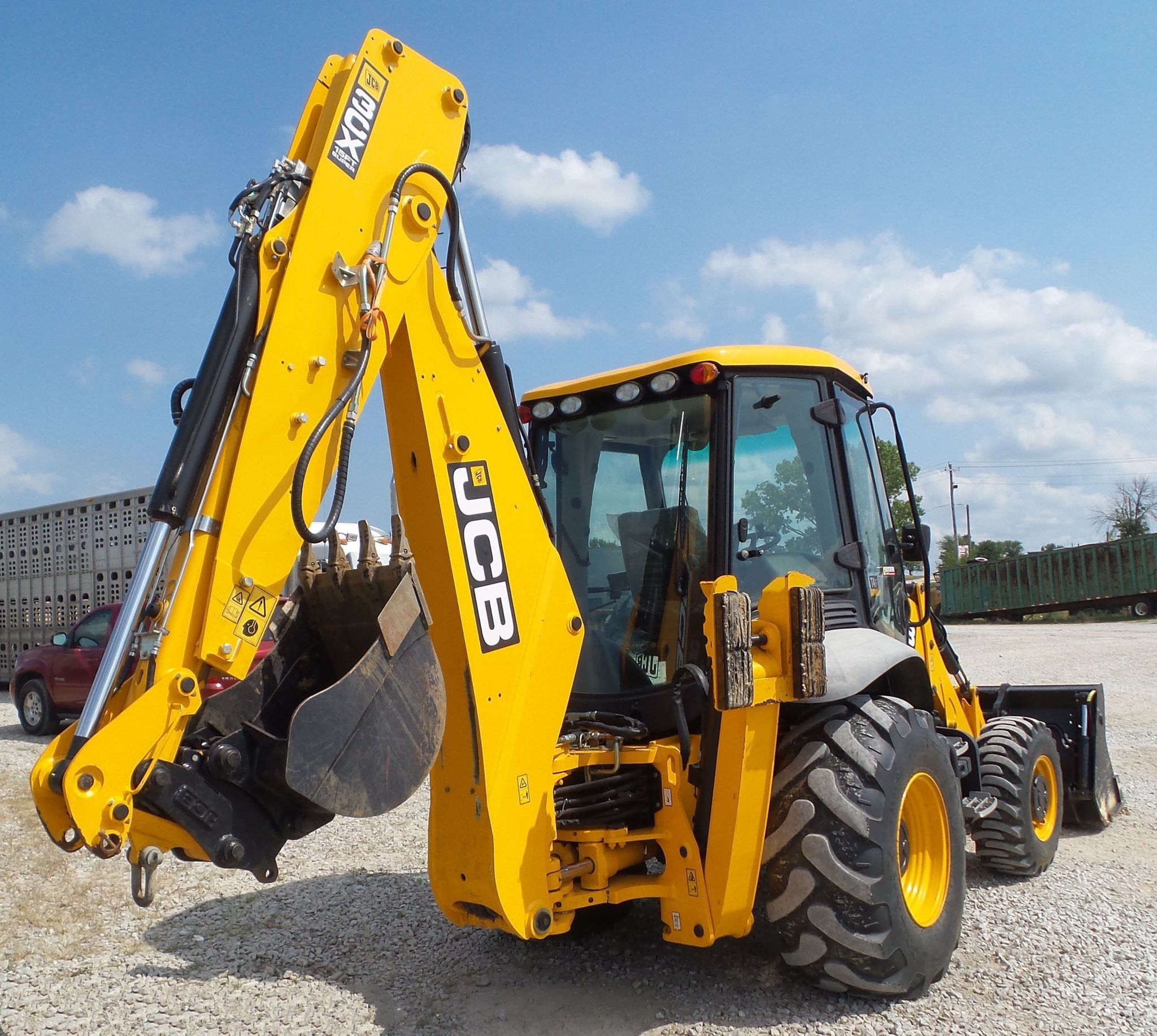 gallery 2016 JCB 3CX-15 backhoe