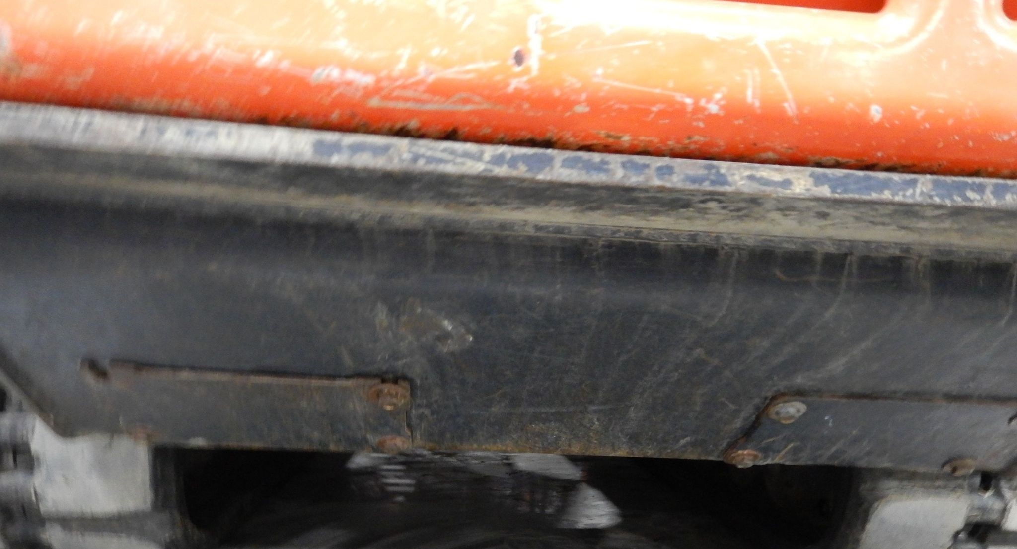 gallery 2019 Kubota SVL95-2S tracked skid steer loader
