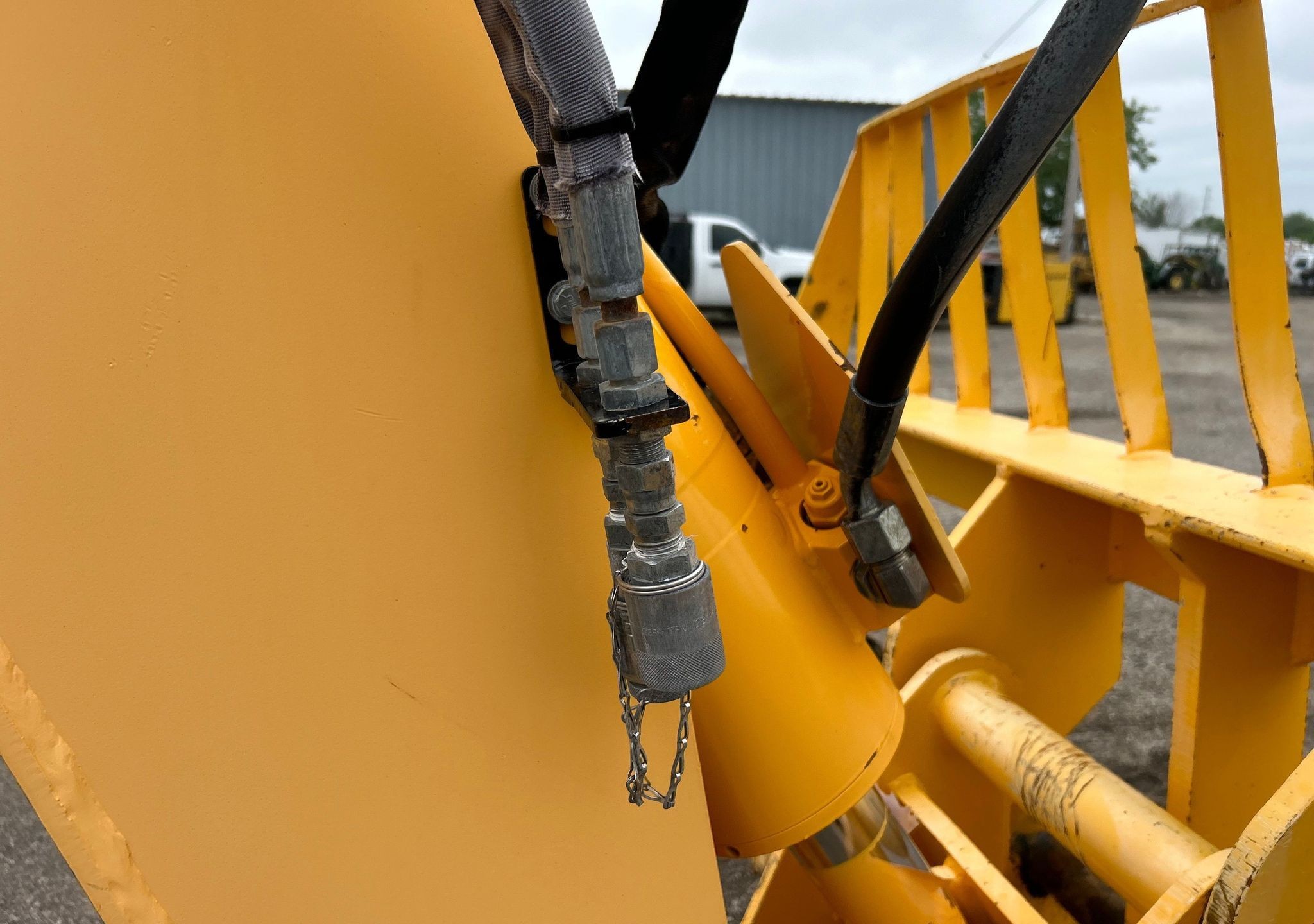 gallery 2010 Pettibone 944 telehandler