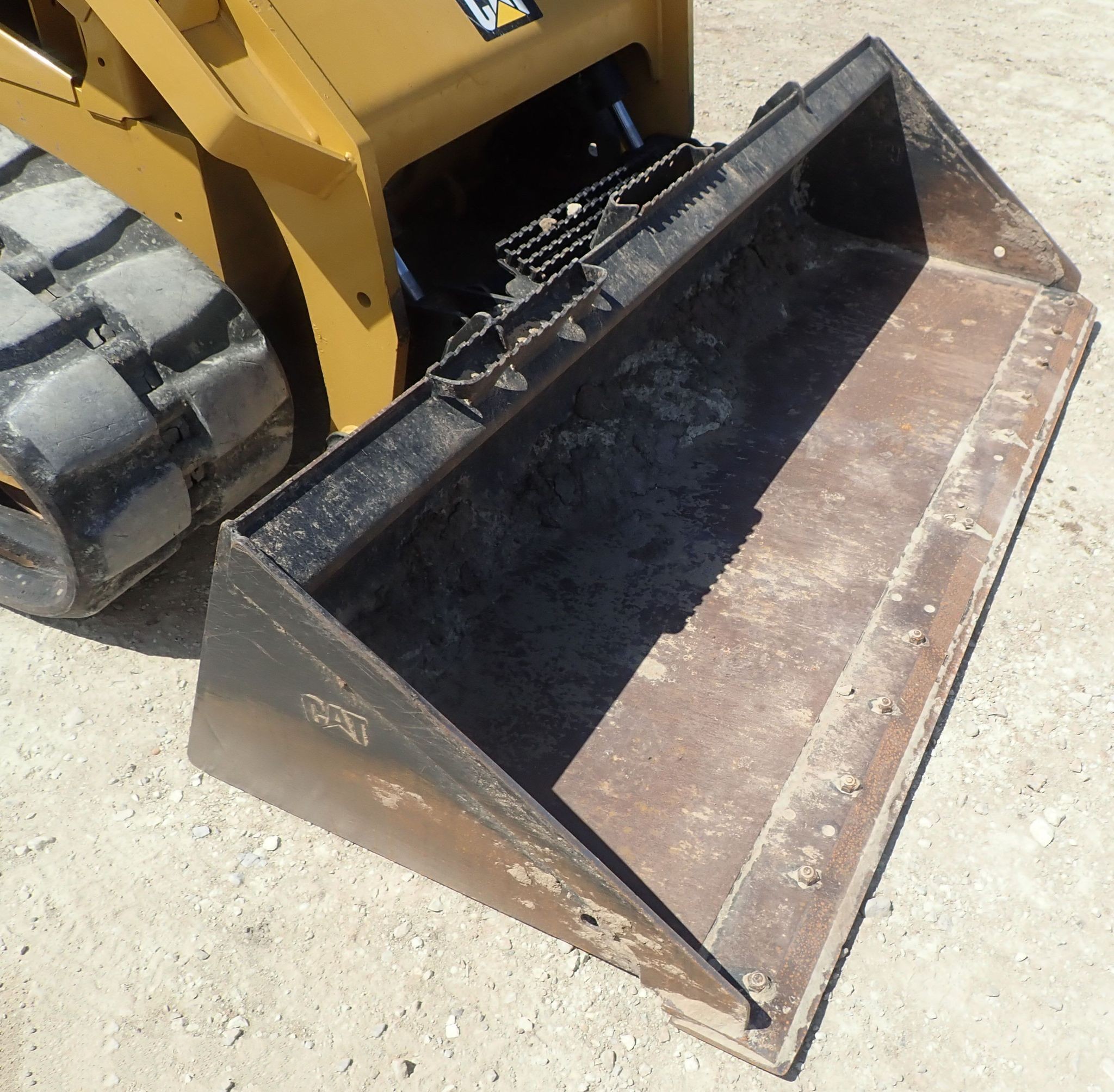 gallery 2017 Caterpillar 289D tracked skid steer loader