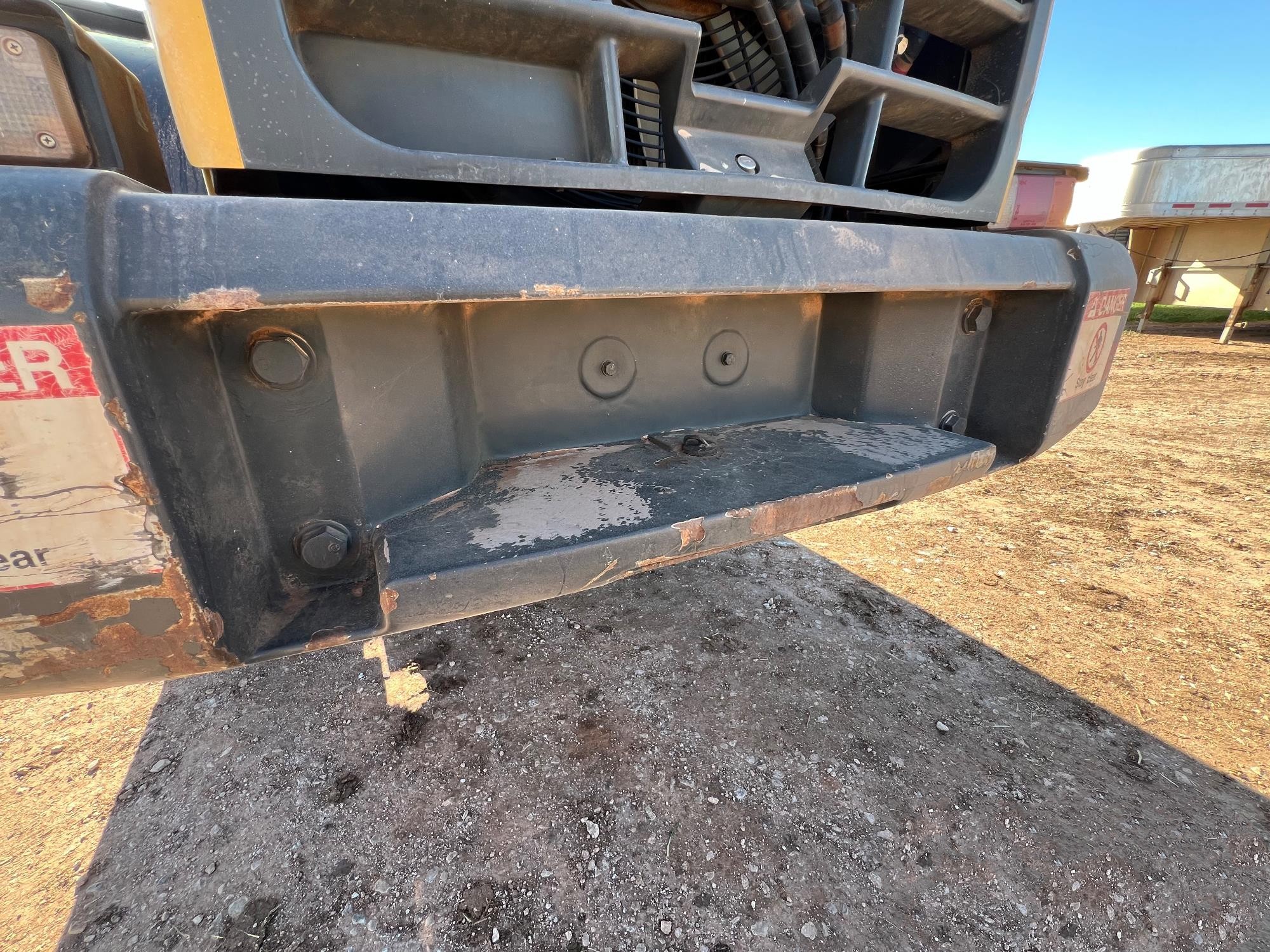 gallery 2016 Komatsu WA270-8 Wheel Loader WAttachments
