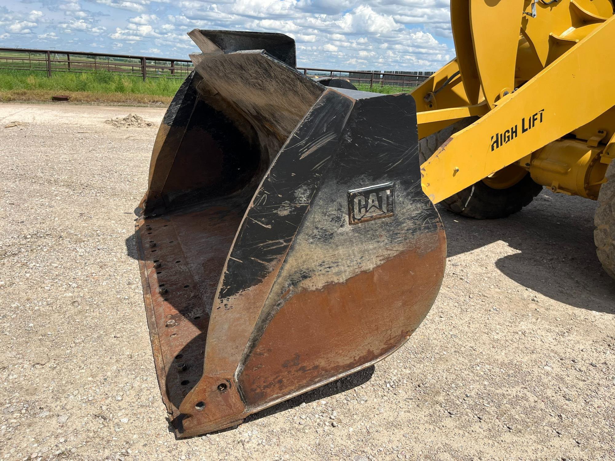 gallery 2015 Caterpillar 924K High Lift Wheel Loader