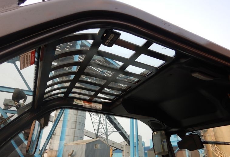 gallery 2018 Bobcat V519 telehandler