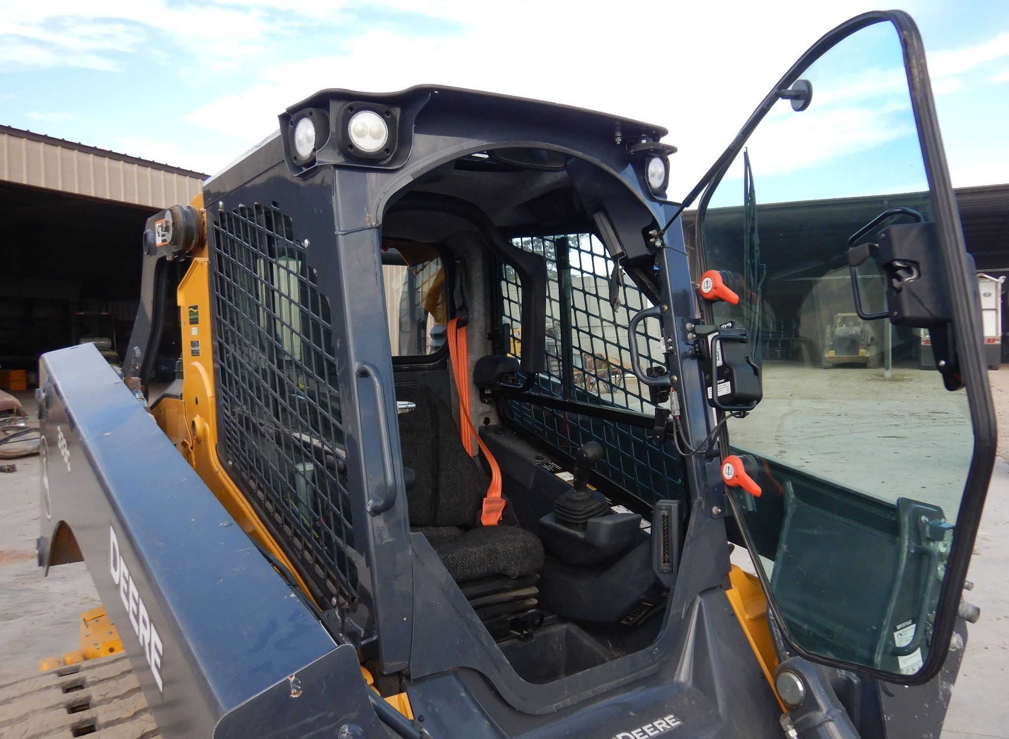 gallery 2020 John Deere 333G tracked skid steer loader