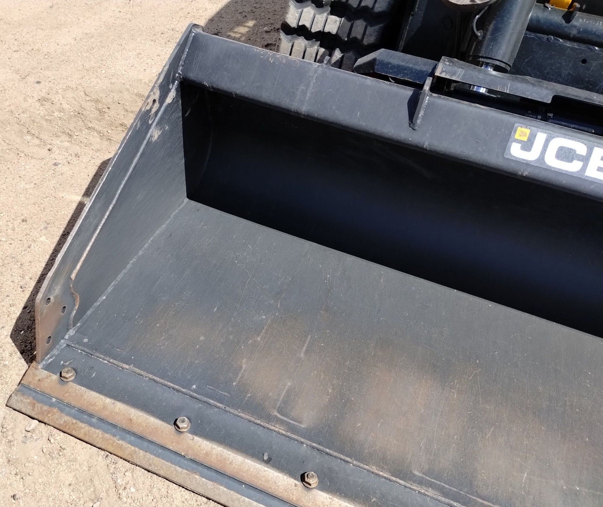 gallery 2021 JCB 215T Super tracked skid steer loader