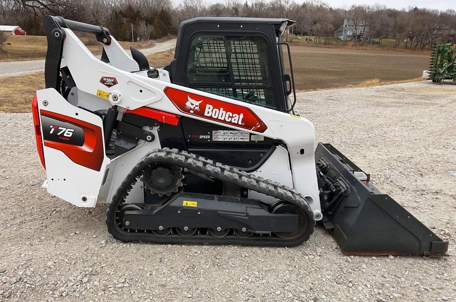 gallery 2021 Bobcat T76 R-Series Compact Track Loader