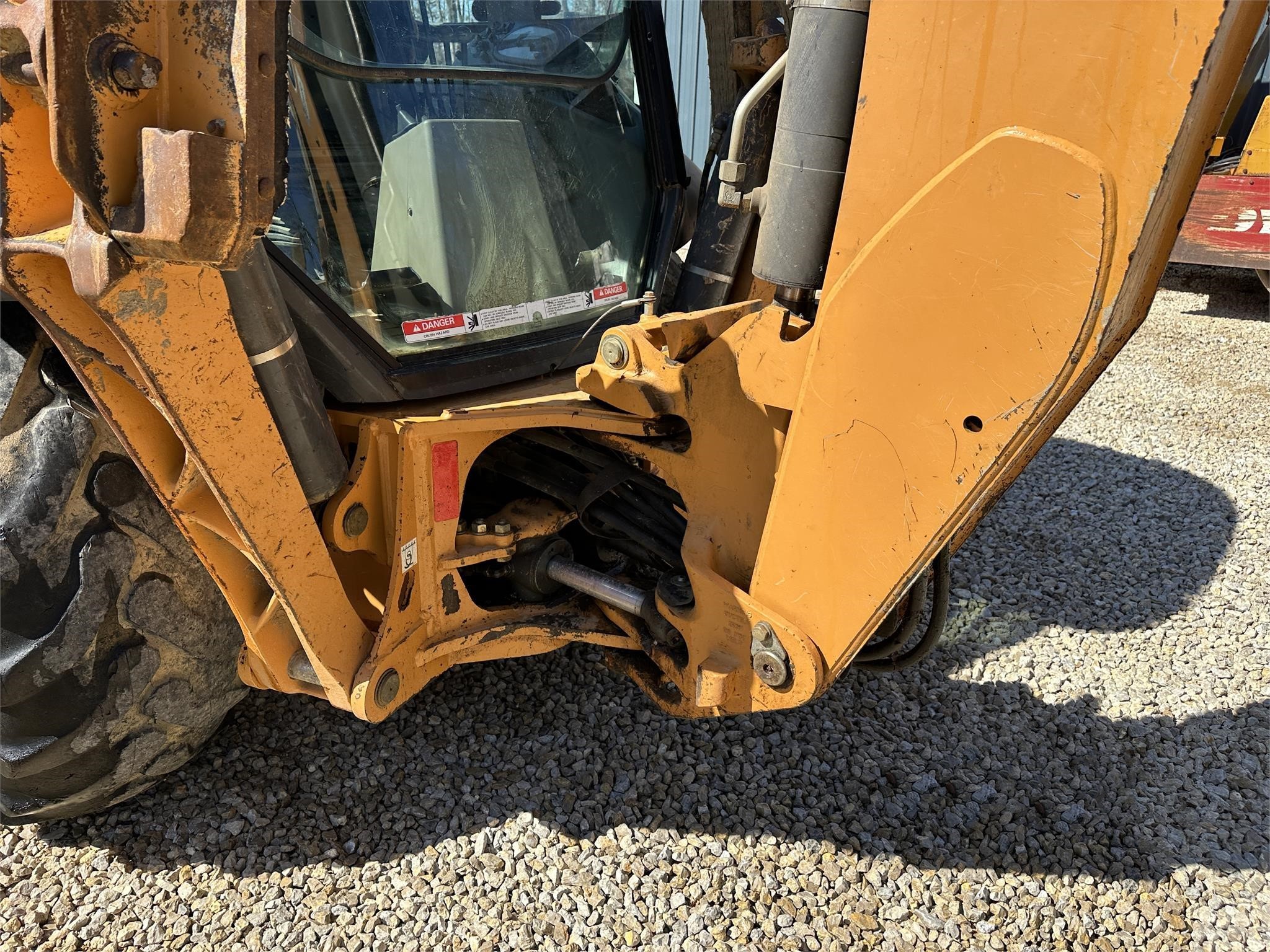 gallery 2018 CASE 580SN Backhoe