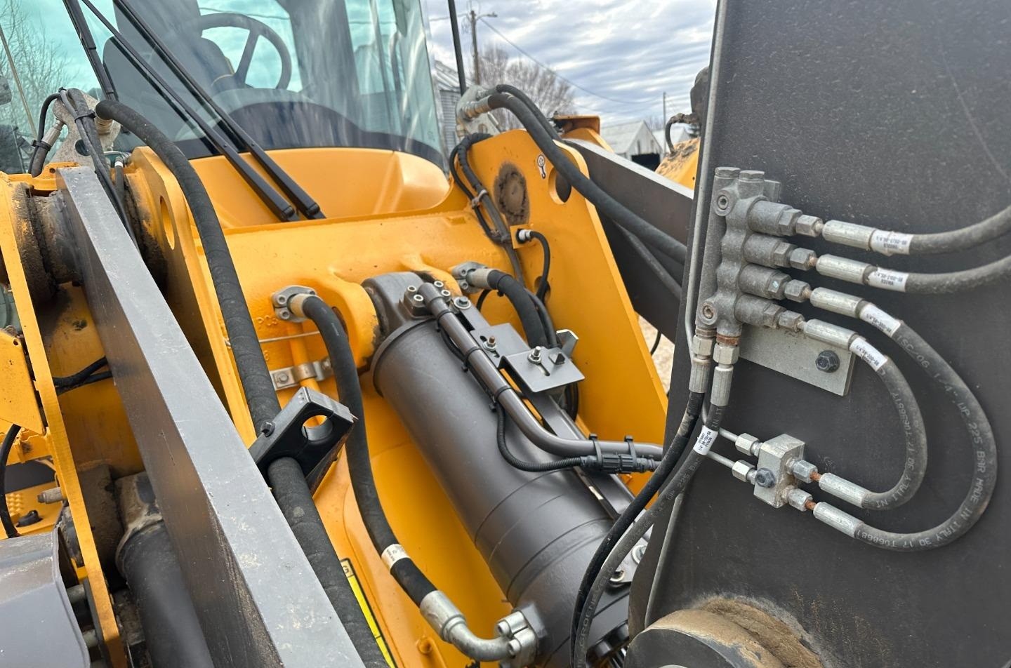 gallery 2018 Volvo L90H Wheel Loader
