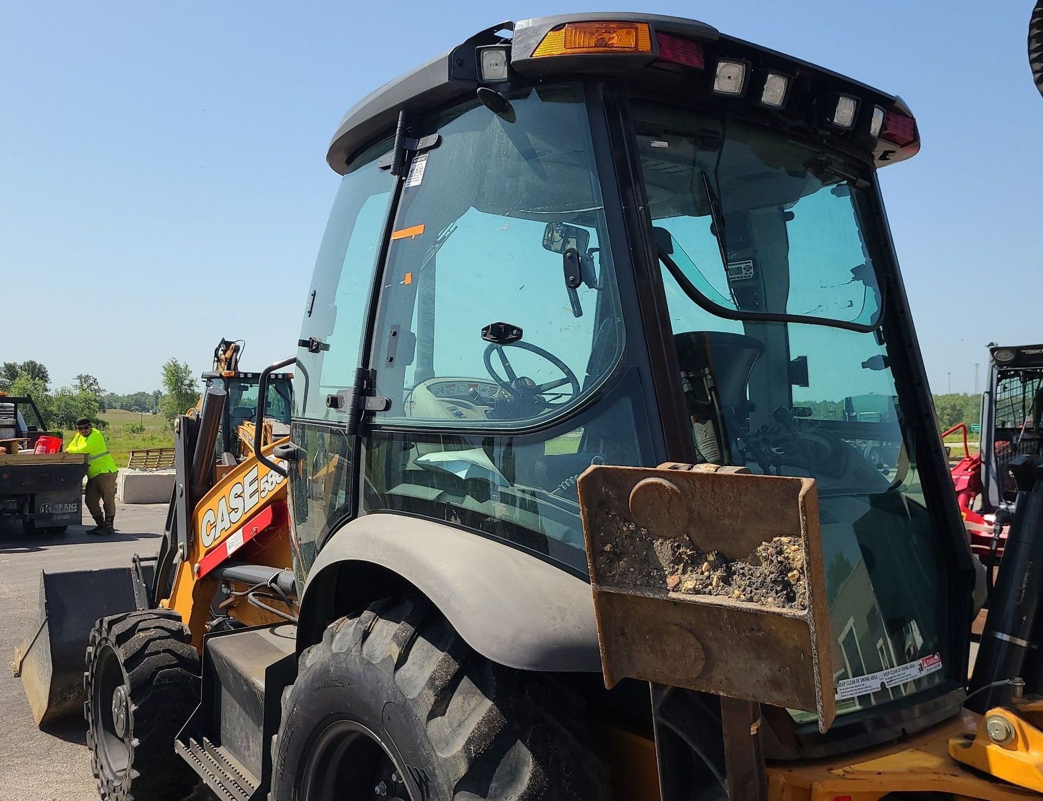 gallery 2018 Case 580N EP backhoe