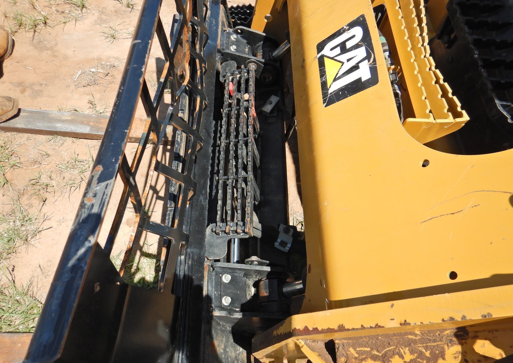 gallery 2019 Caterpillar 289D tracked skid steer loader