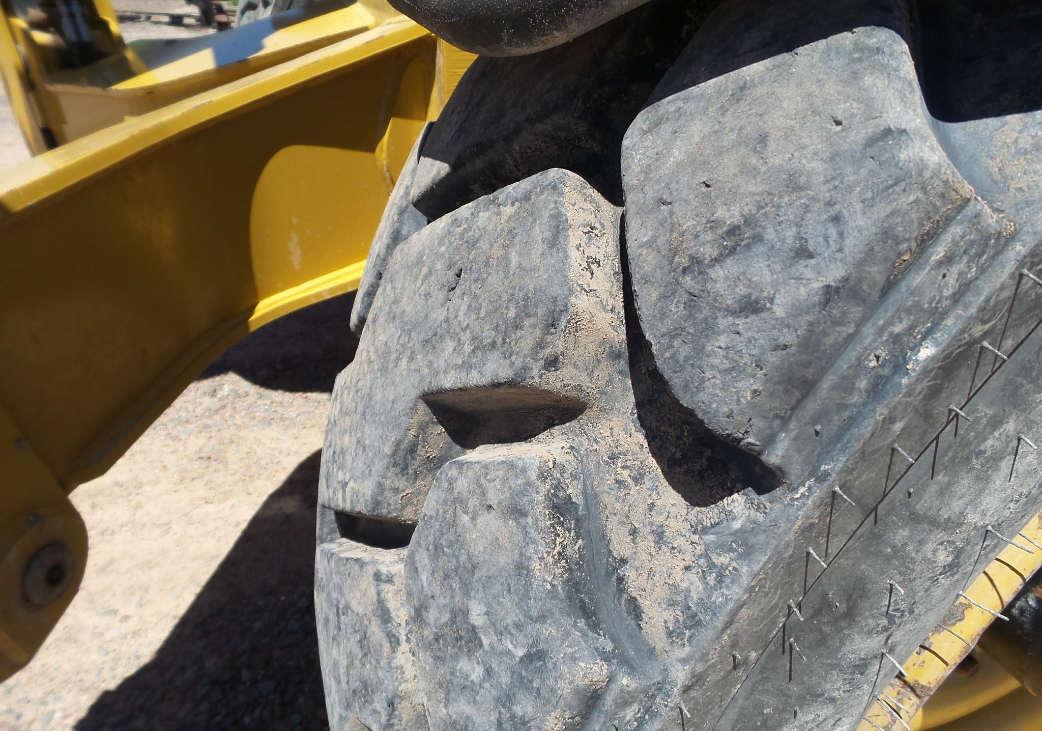 gallery 2013 Caterpillar TL943C telehandler