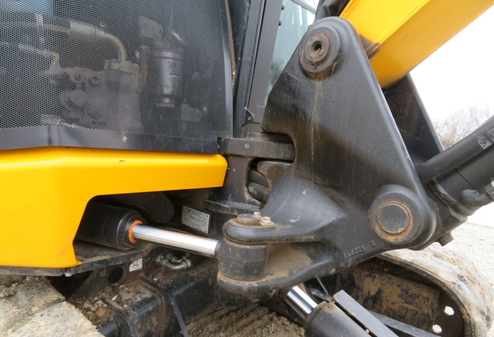 gallery 2016 JCB 55Z-1 mini excavator