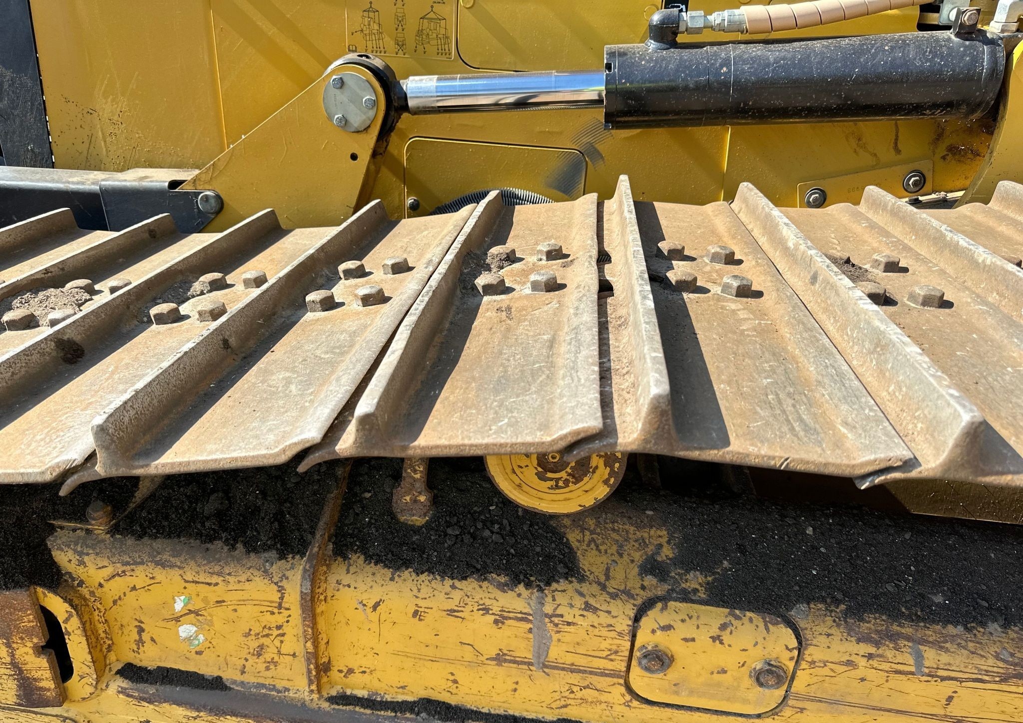 gallery 2016 Caterpillar D6K2 LGP dozer