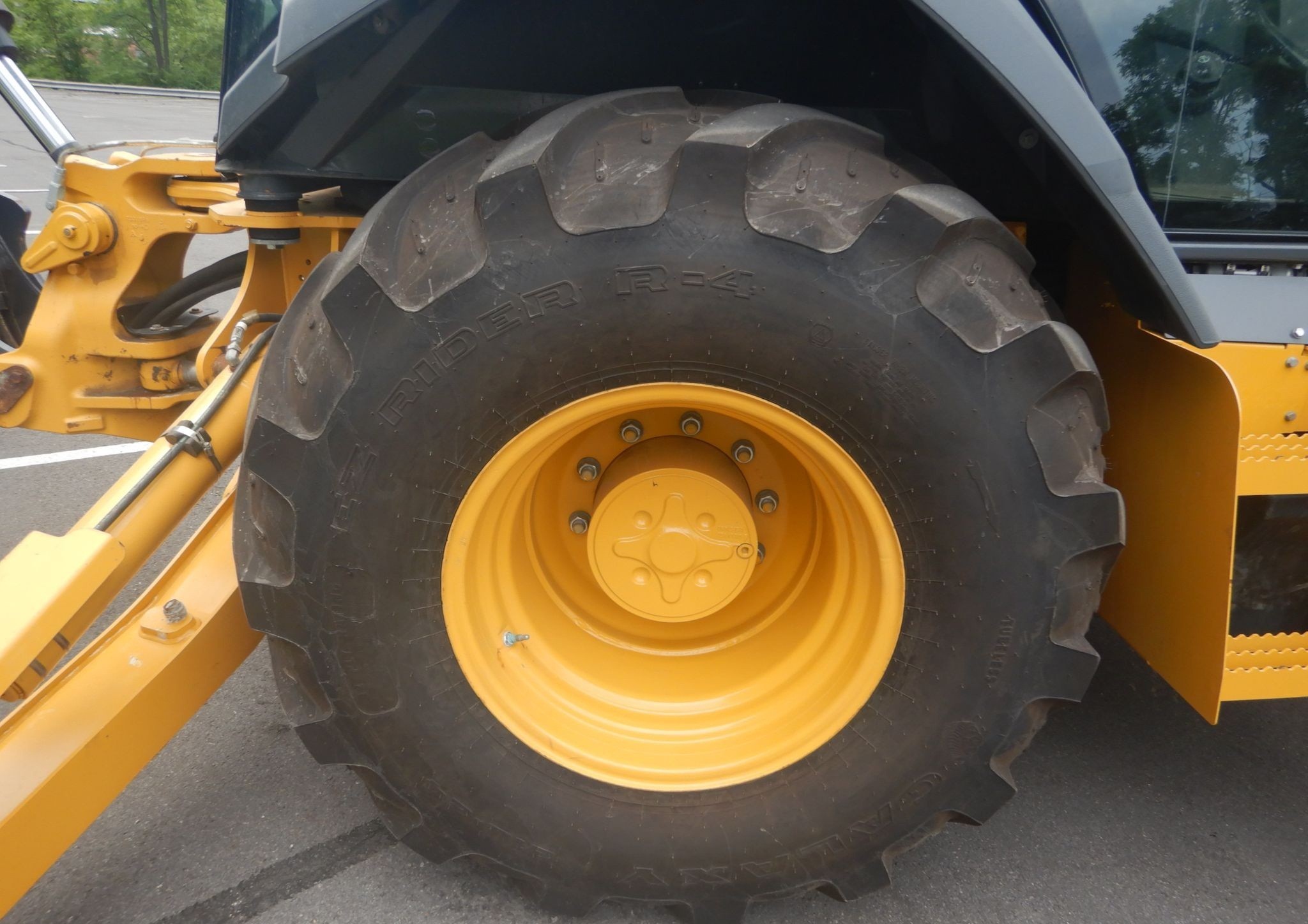 gallery 2015 John Deere 410L backhoe