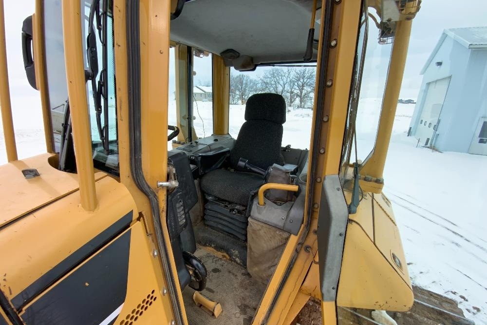 gallery 2005 Caterpillar D6N LGP Crawler Dozer