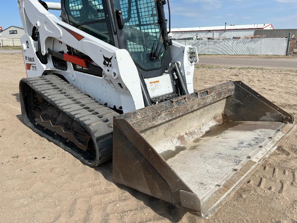 gallery 2019 Bobcat T770 Compact Track Loader