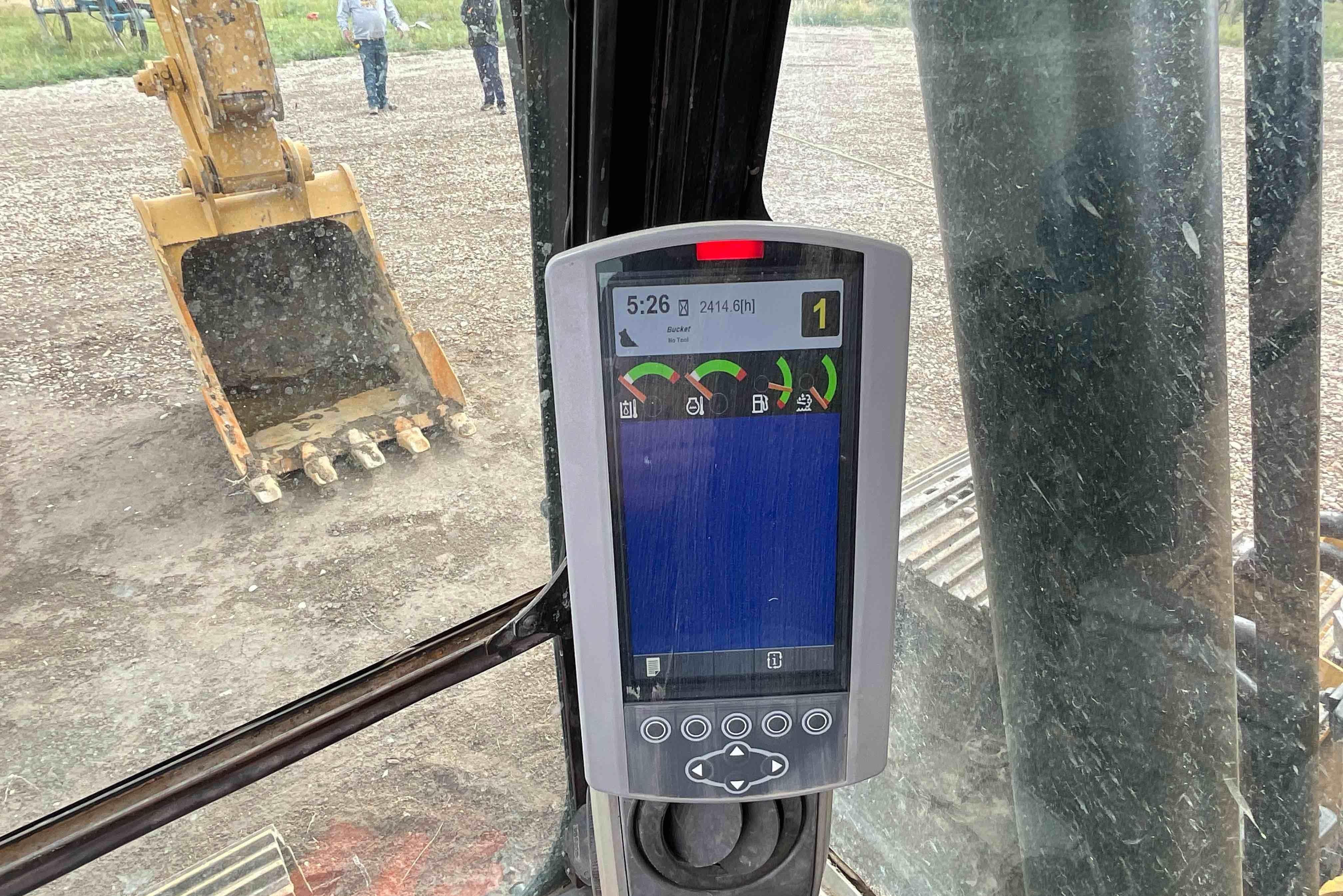 gallery 2017 Caterpillar 320FL Excavator