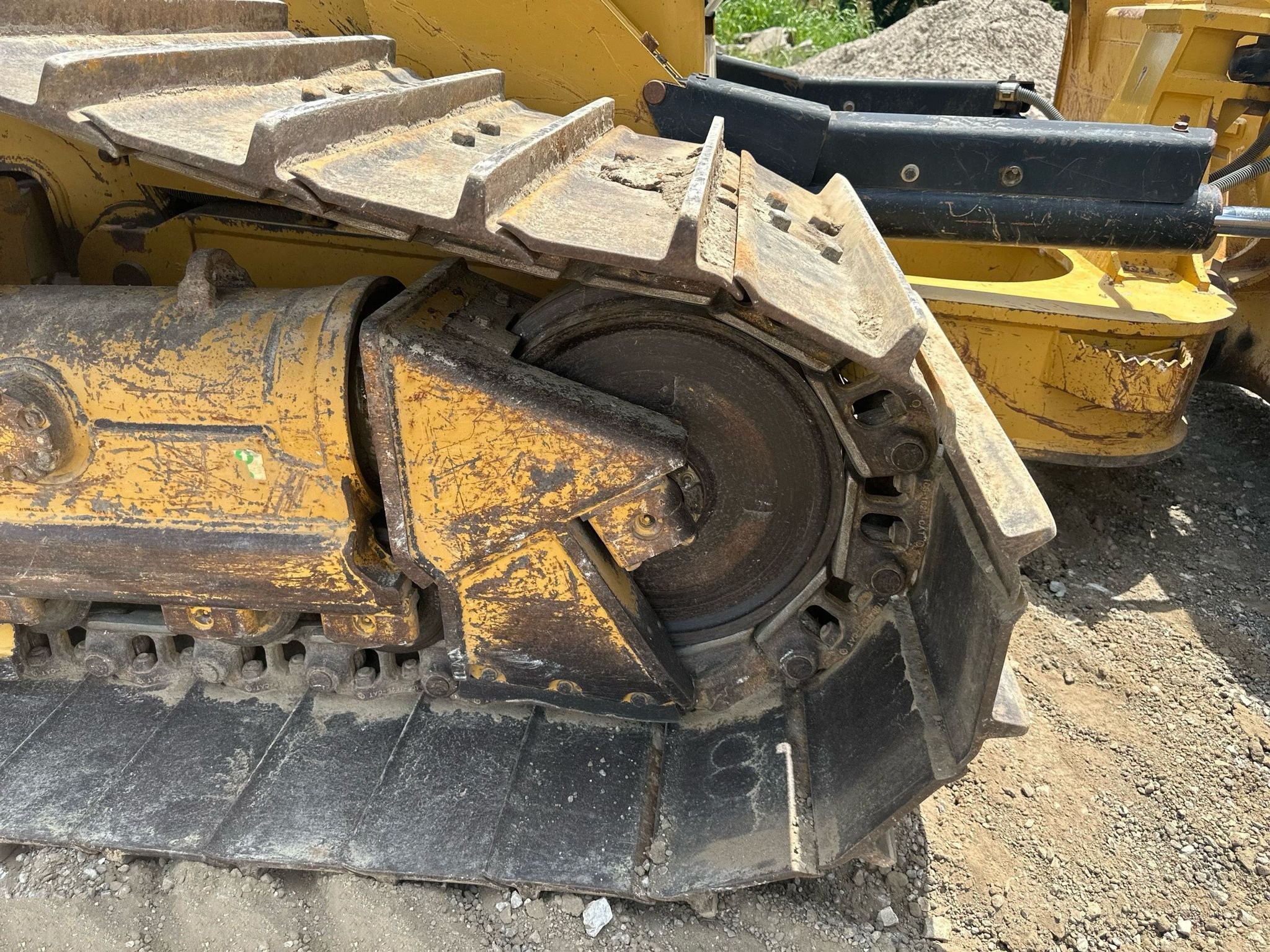 gallery 2012 Caterpillar D6N LGP dozer