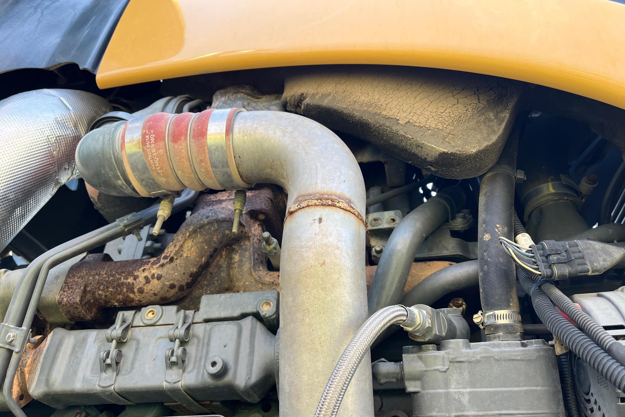 gallery 2019 RoGator RG1300C Self-Propelled Sprayer