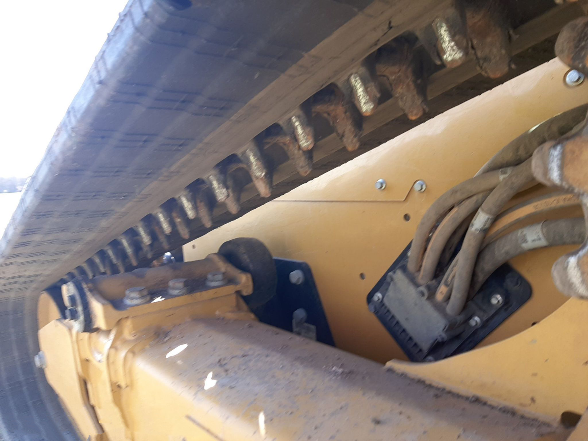 gallery 2023 Caterpillar 299D3 tracked skid steer loader