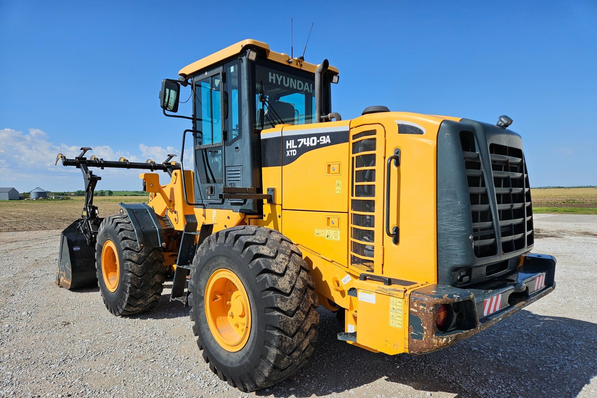 gallery 2015 Hyundai HL740XTD-9A Wheel Loader