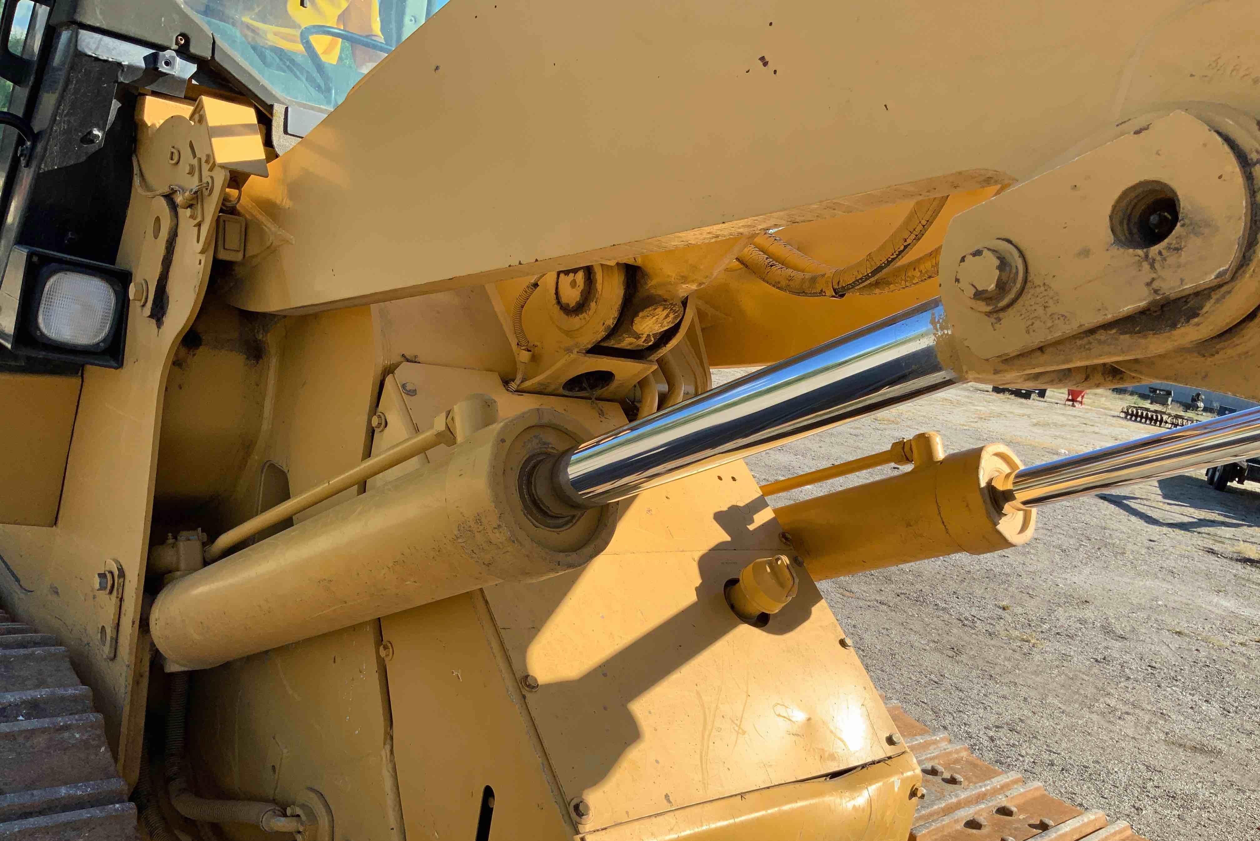 gallery 2002 Caterpillar 963C Track Loader