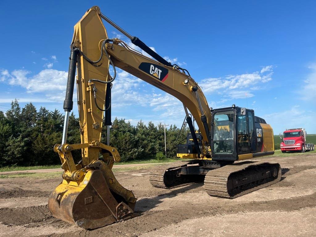 gallery 2013 Caterpillar 324EL Excavator