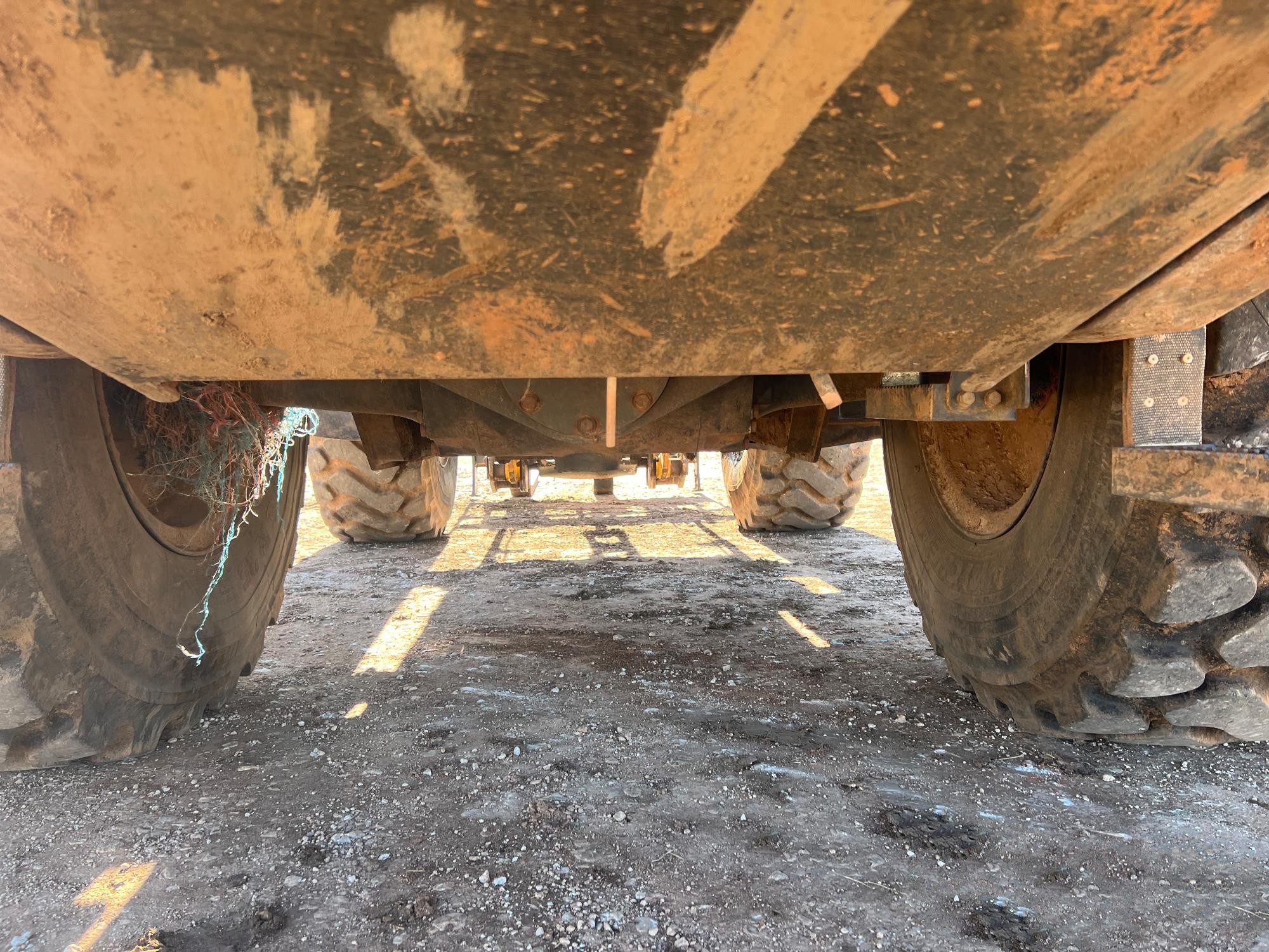 gallery 2016 Komatsu WA270-8 Wheel Loader WAttachments