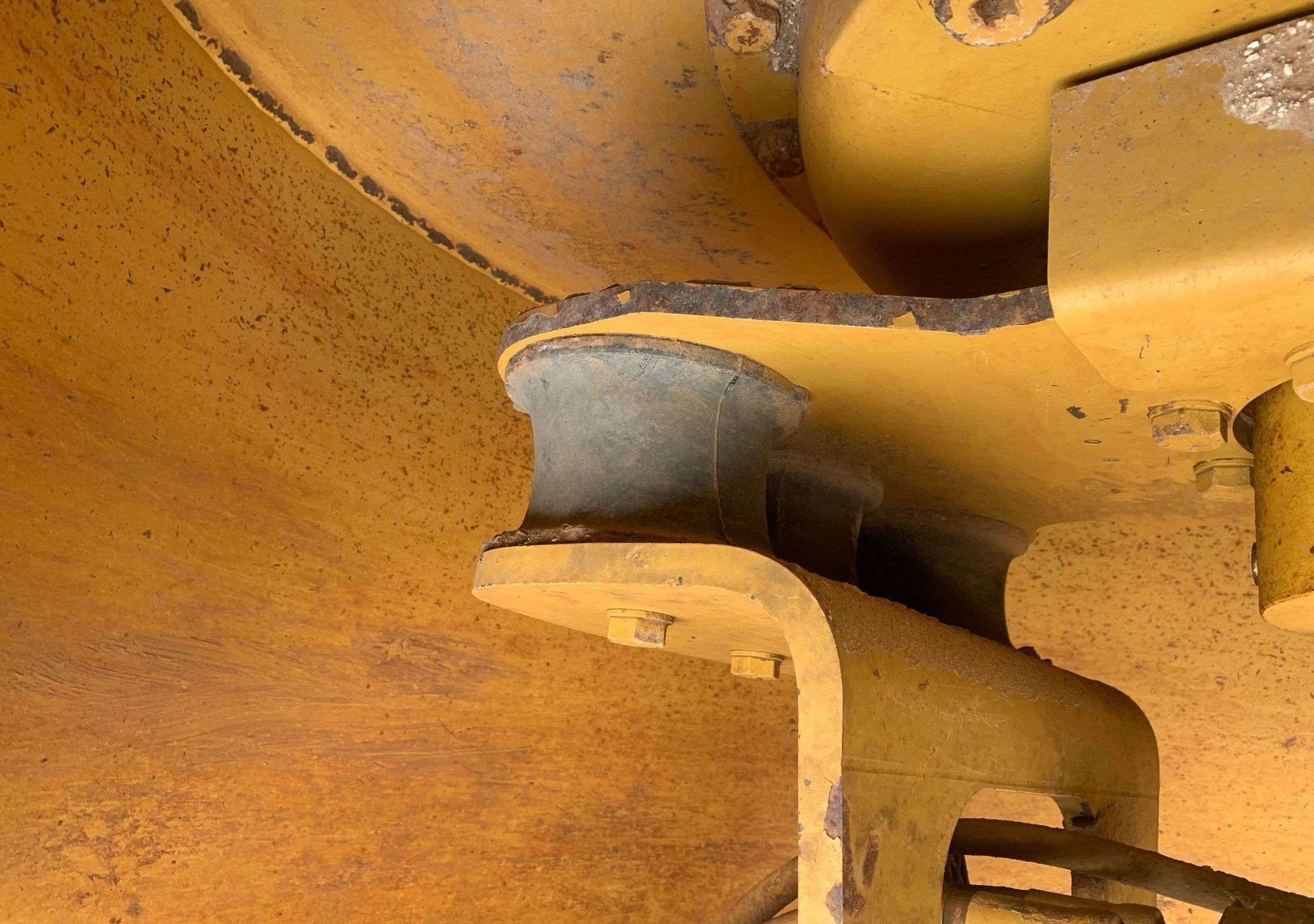 gallery 2008 Caterpillar CS56 single drum vibratory roller