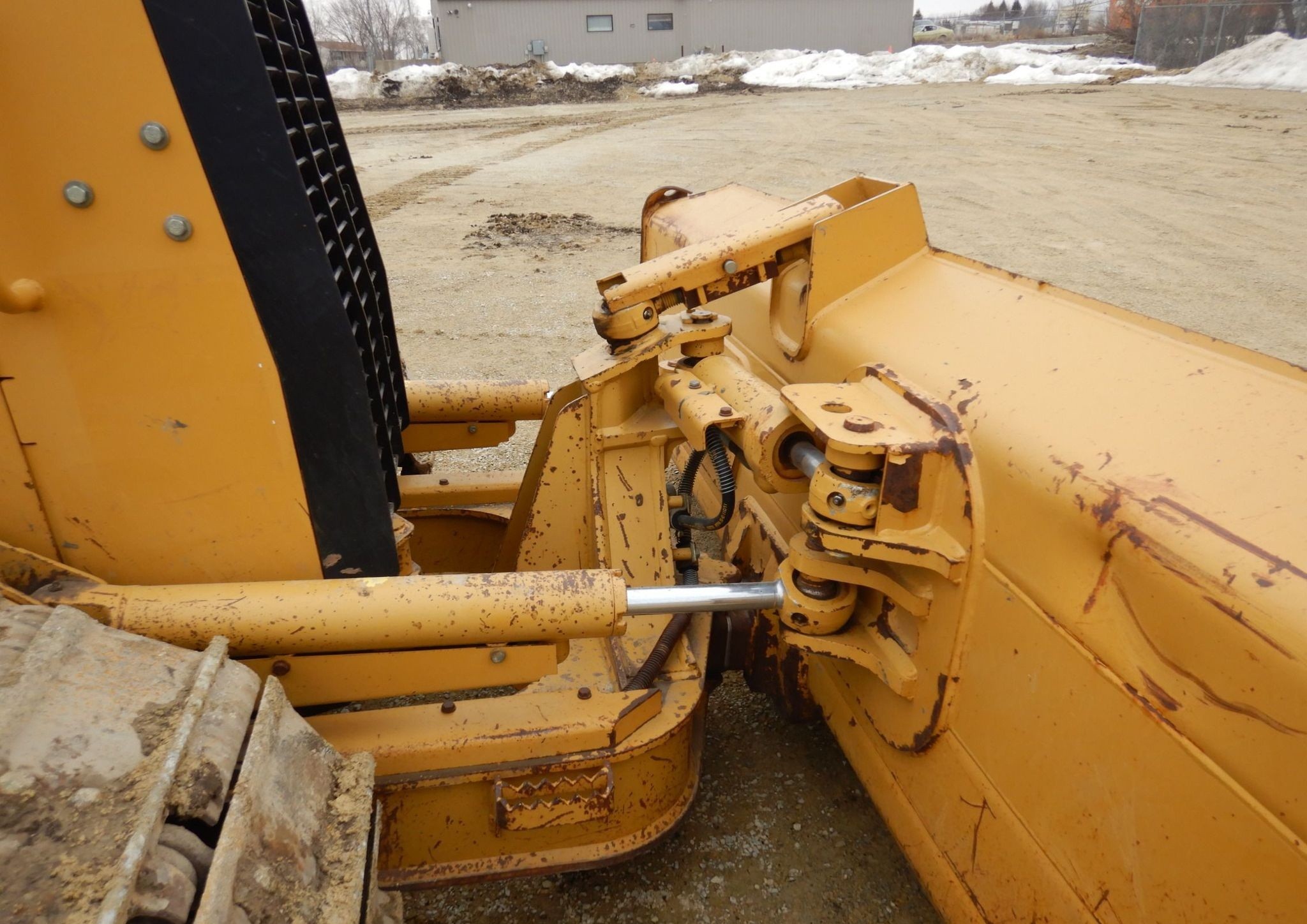 gallery 2011 Caterpillar D5K LGP dozer