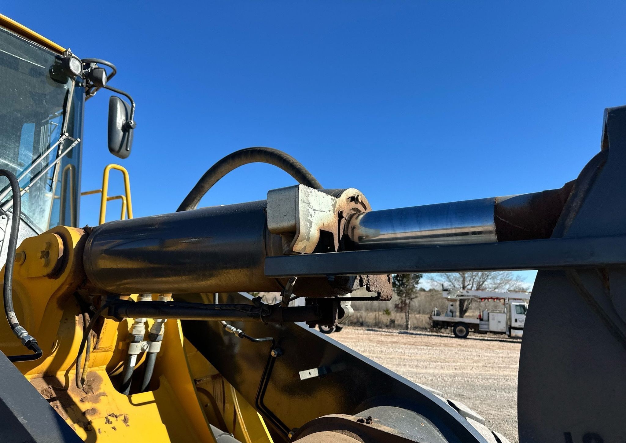 gallery 2012 John Deere 744K wheel loader