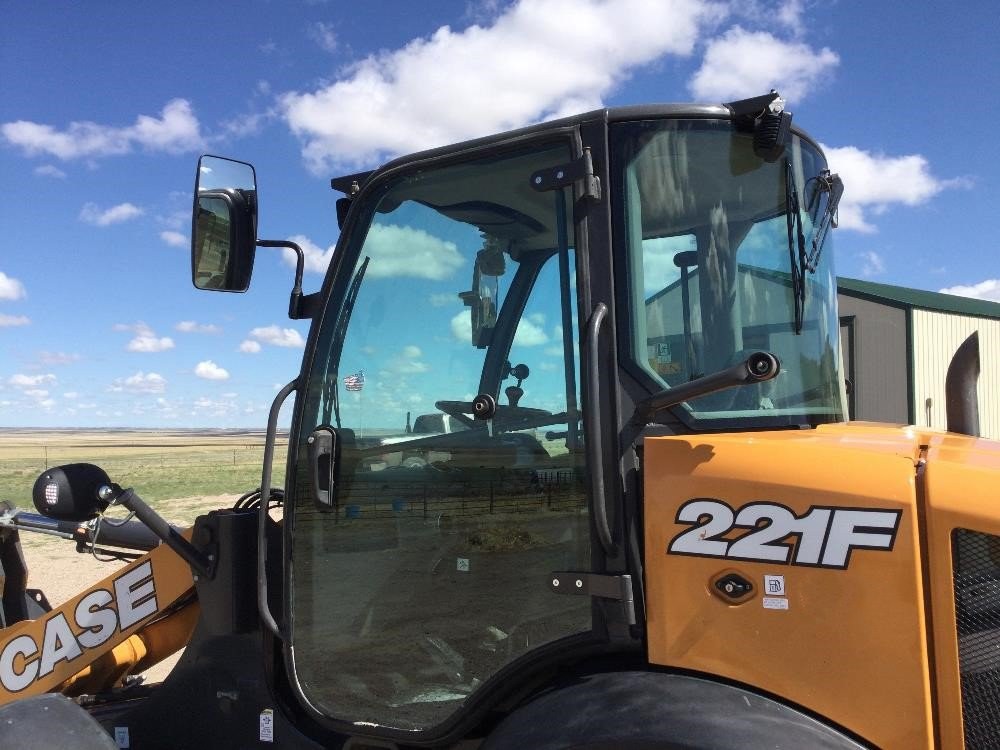 gallery 2018 Case 221F Wheel Loader
