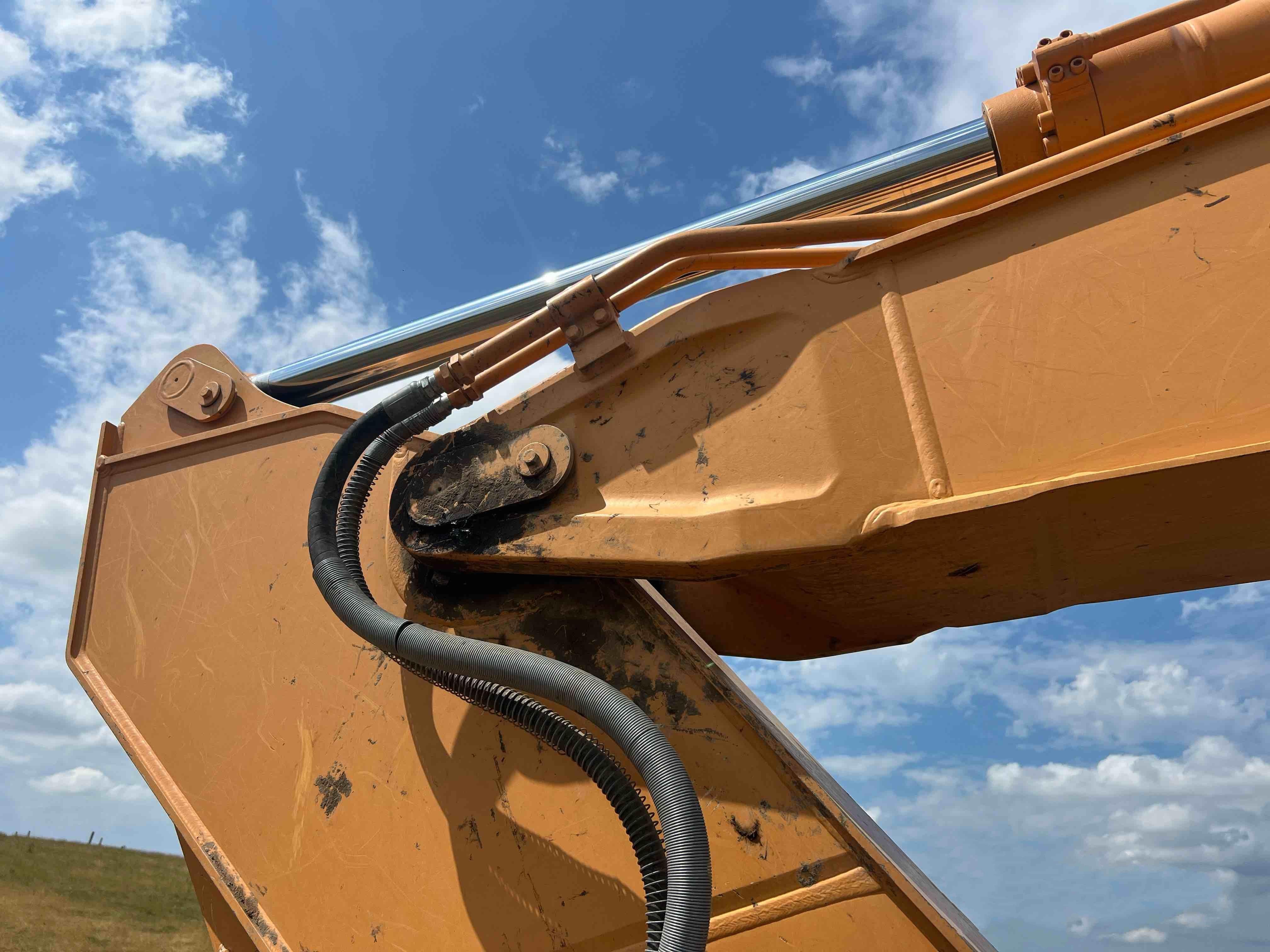gallery 2012 Case CX210B Excavator