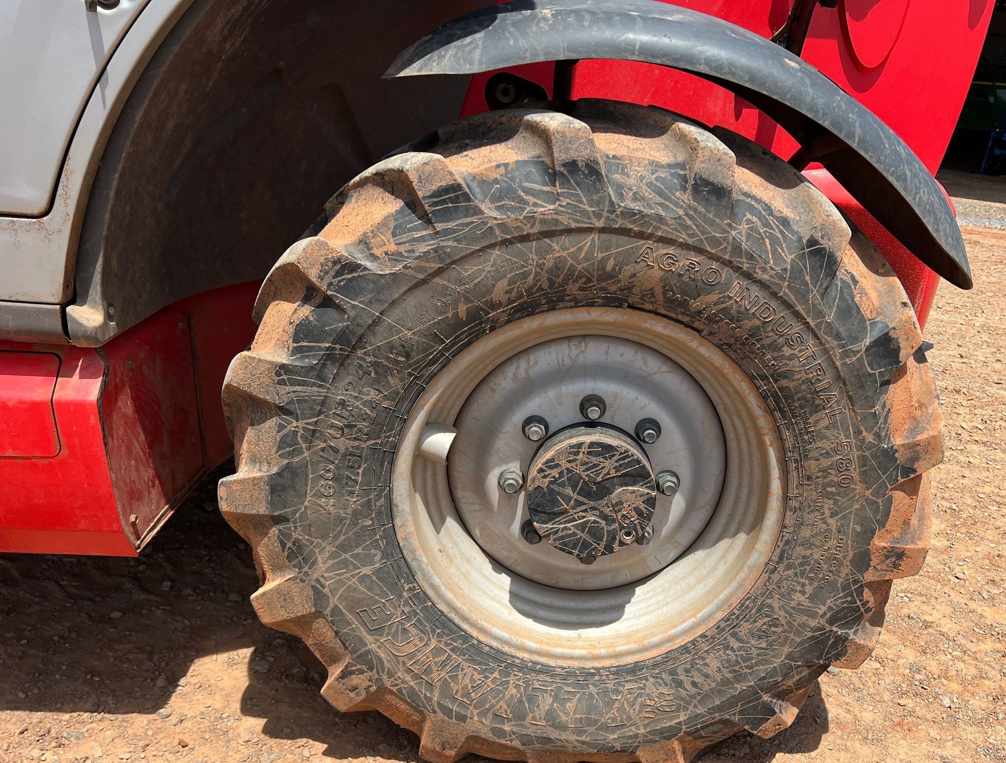 gallery 2017 Manitou MLT840 telehandler