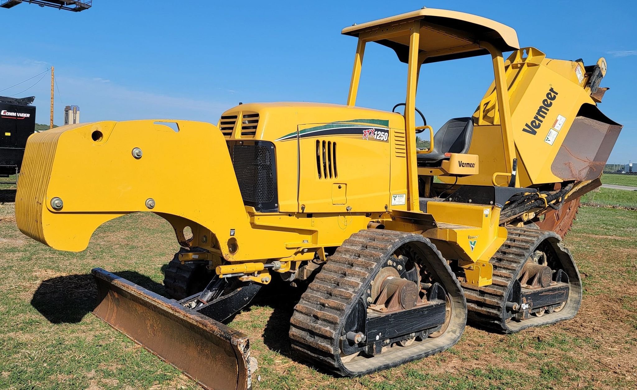 gallery 2013 Vermeer RTX1250 rock saw
