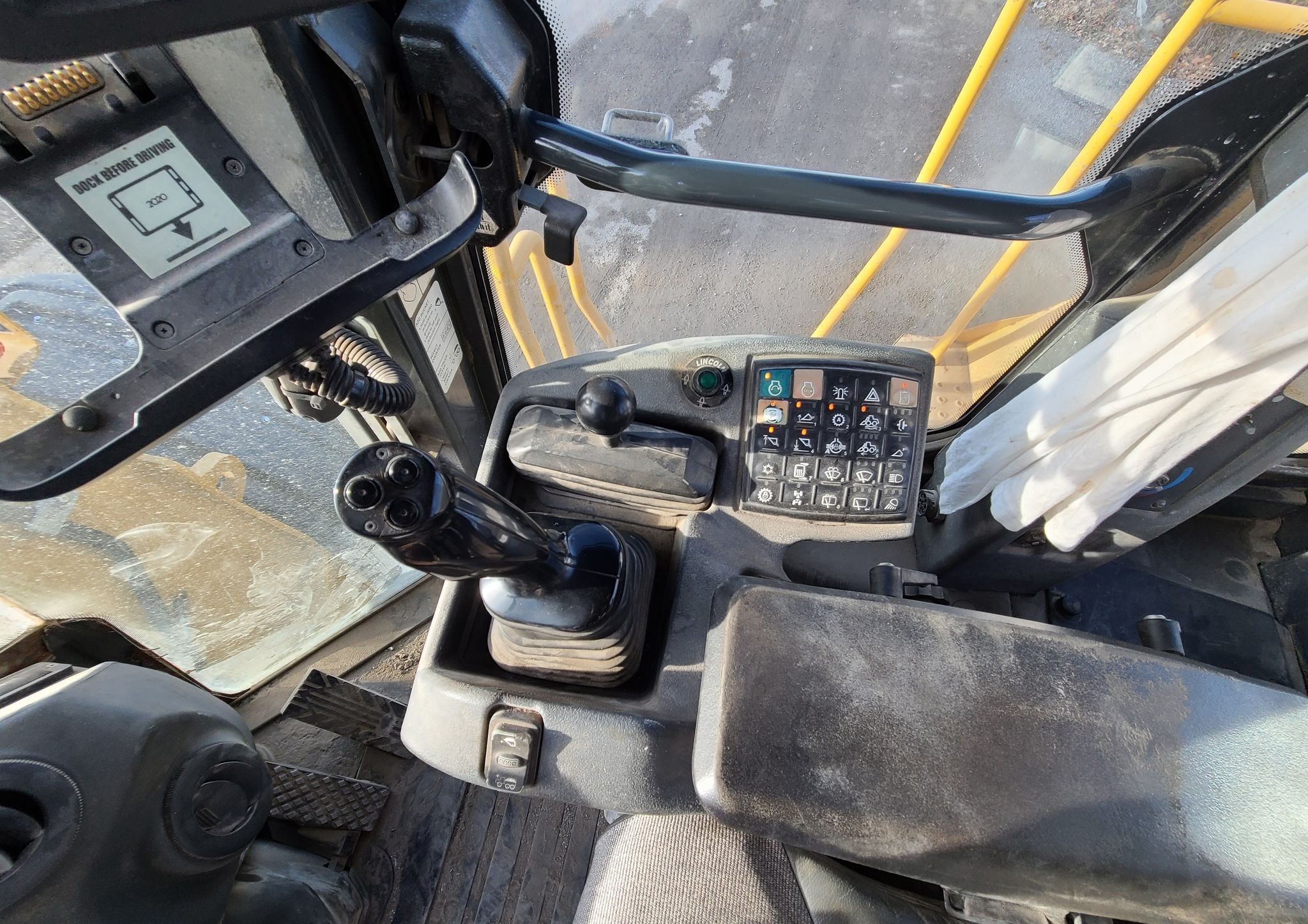gallery 2009 John Deere 844K wheel loader