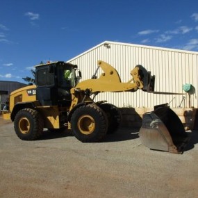 2013 CATERPILLAR 924K