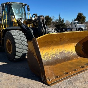 2012 John Deere 744K wheel loader