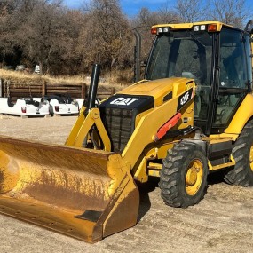 2015 Caterpillar 420F backhoe