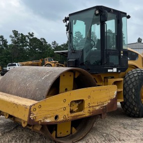 2008 Caterpillar CS56 single drum vibratory roller