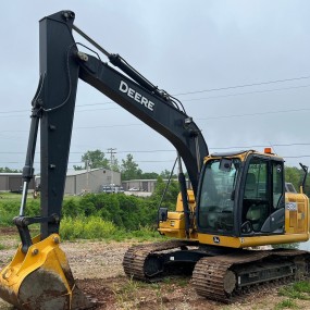 2014 John Deere 130G excavator