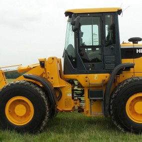 2013 Hyundai HL740-9 wheel loader